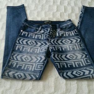 THRILL JEANS SIZE 14 NWOT
